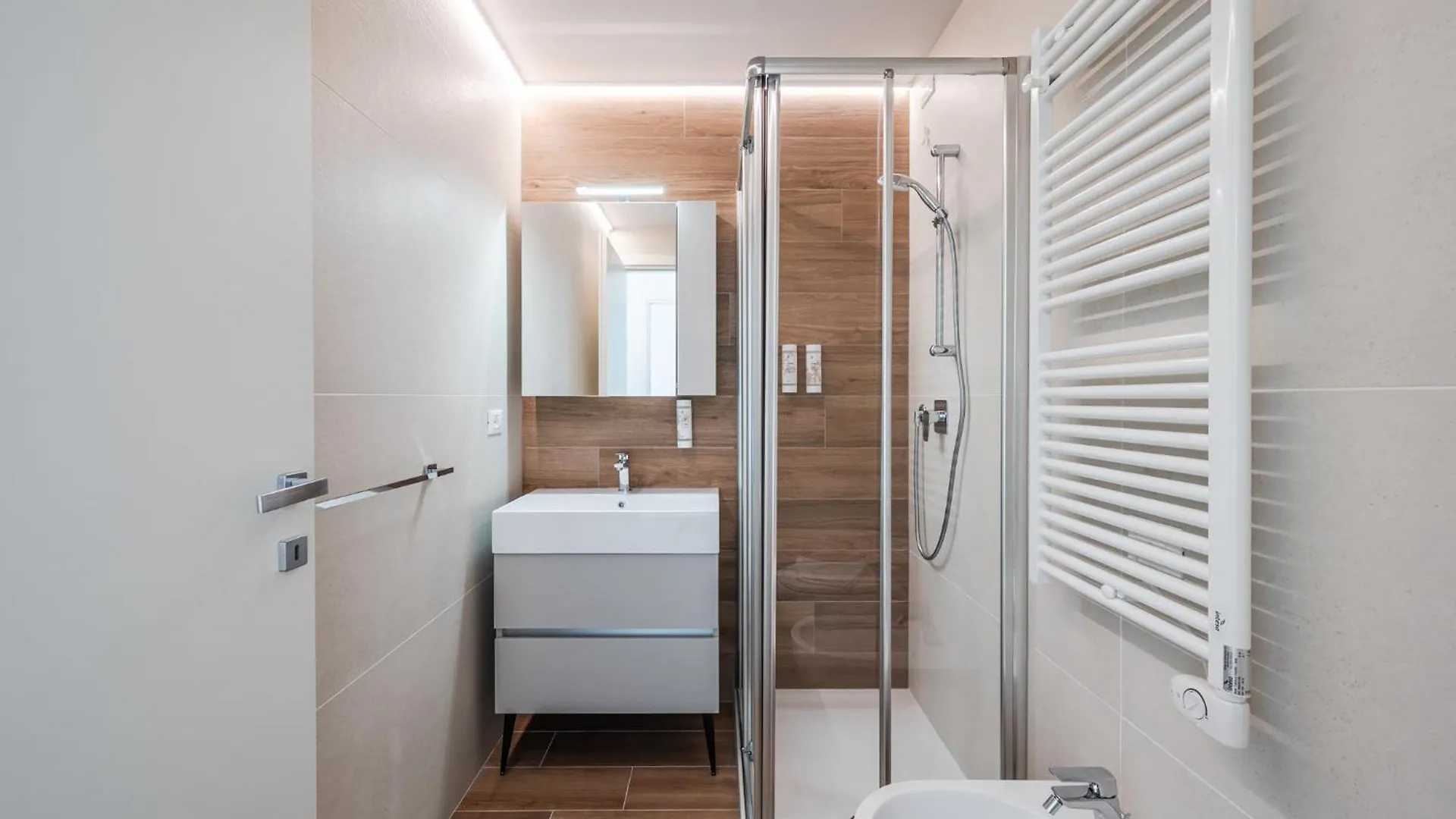 아파트호텔 Elf Apartments 이몰라 이탈리아